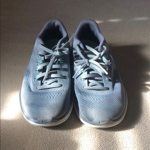 Nike Shoes - Nike flex 2016 run Nike Shoes - Nike flex 2016 run